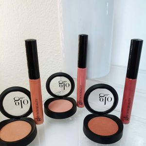 The Face Place photo 2