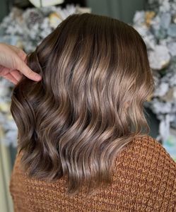 12/six.one Salon photo 10