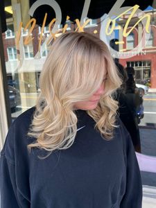 12/six.one Salon photo 25