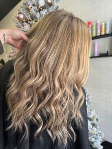 12/six.one Salon photo 30