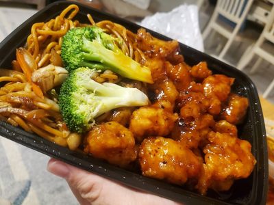 May Flower Chinese Restaurant photo 5