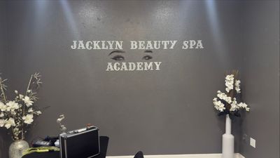 JacklynBeautyandSpa – Microblading Lakeland- Eyebrows Lakeland- lashes – headspa – Facials