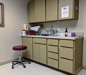 Advanced Dermatology and Cosmetic Surgery