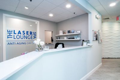 The Laser Lounge Spa Naples photo 4