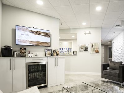 The Laser Lounge Spa Naples photo 16