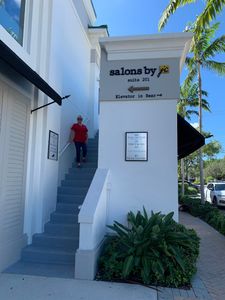 Cecy’s Nails on Fifth @ Salons By JC 2nd Floor