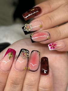 Sunny Lux Nails photo 32