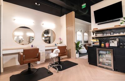 AMAVI SALON photo 2