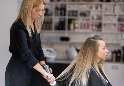 Hair salon ES in Naples Haircut Coloring Restoration Keratin Extensions Styling