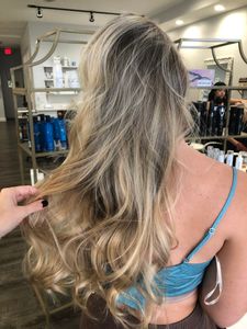 the SALON Naples photo 4