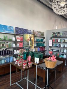 Salon Zen Aveda – Mercato photo 3