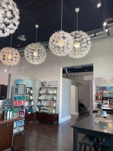 Salon Zen Aveda – Mercato photo 18