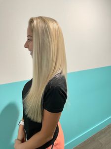 Salon Zen Aveda – Mercato photo 20