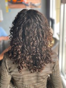 Salon Bamboo Aveda – Pine Ridge photo 9