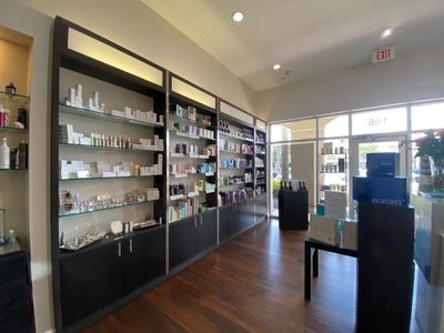 The Beauty District photo 4