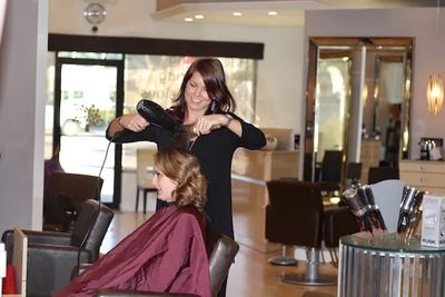 Salon Mulberry – Hair Salon Naples photo 21