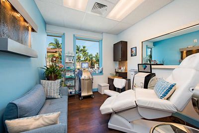 Salons by JC Naples photo 2