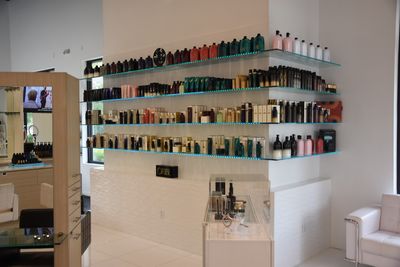 Air Bar Blowouts & Extensions Blow Drybar photo 26