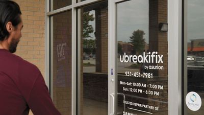 uBreakiFix – Phone and Computer Repair photo 2