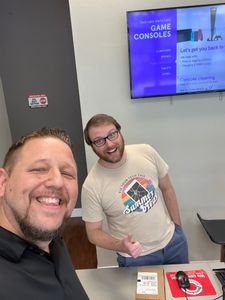 uBreakiFix – Phone and Computer Repair photo 16