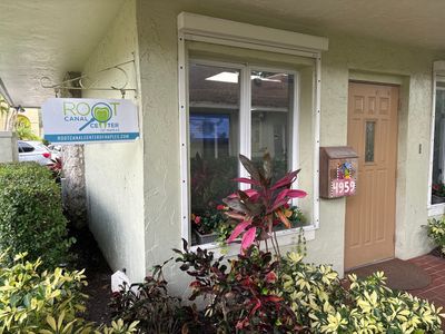 Root Canal Center of Naples