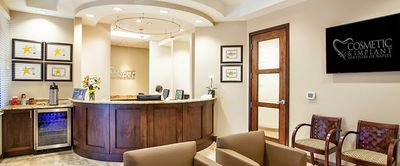 Cosmetic & Implant Dentistry of Naples