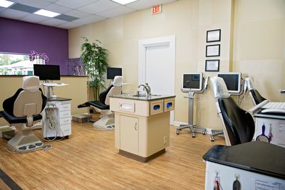 Straighten Up Orthodontics photo 6