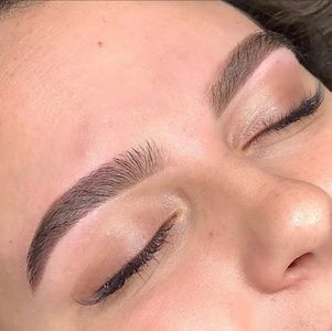 TB lashes.brows.beauty