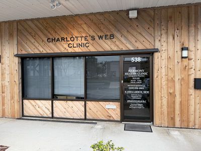 Dr. Stephanie Ahasic