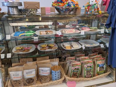 Paws pet boutique photo 14