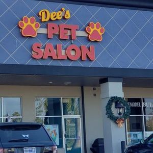 Dee’s Pet Salon