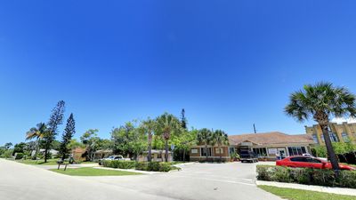 Custom Grooming photo 32