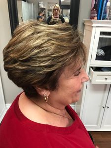 Lena Maxey Boutique & Salon photo 13