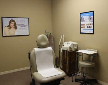 Unique Dermatology & Wellness Center: Dr Dyan J Harvey, DO photo 2