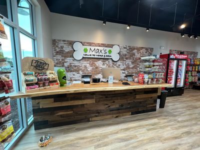 Max’s Pet Market & Salon (Mirada location) photo 22