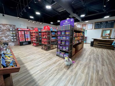 Max’s Pet Market & Salon (Mirada location) photo 42