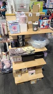 Pop Cult at Tampa Premium Outlet Mall photo 18