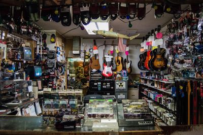 Green Shift Comics photo 68