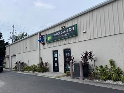 Emerald City Comics Games Toys photo 40