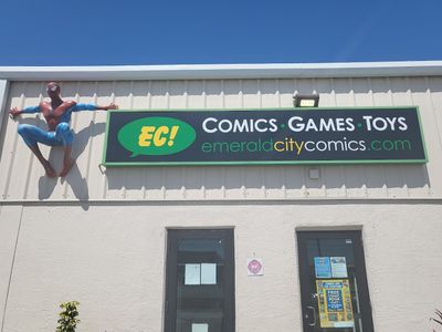 Emerald City Comics Games Toys photo 73