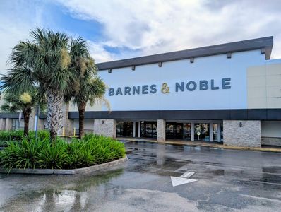Barnes & Noble - Business Location