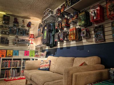 Bat City Comic Professionals photo 22