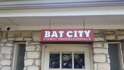 Bat City Comic Professionals photo 45