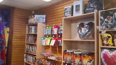 Unlimited Video Games Superstore and Arcade photo 15