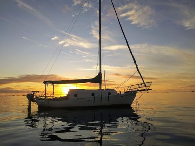 What Do You Zinc of My Bottom — Key West boat hull bottom cleaning