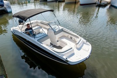 Freedom Boat Club – St. Petersburg: The Harborage photo 35