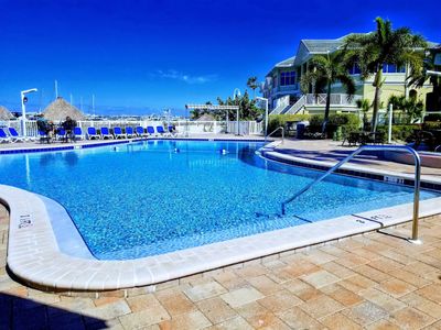 Isla Del Sol Yacht & Country Club photo 16