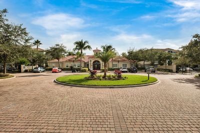 Yacht Club (Northland) at Heritage Harbour Apartments photo 11