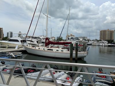 Freedom Boat Club – Sarasota: Marina Jack photo 52