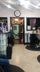 Salon Uptown Downtown photo 20